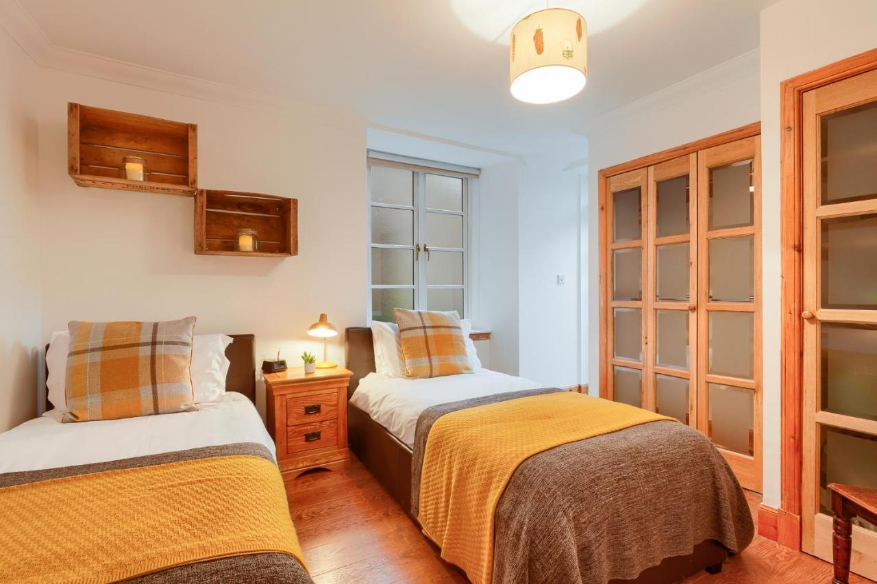 Dundas Flat, 1 Bedroom, 克里夫 外观 照片